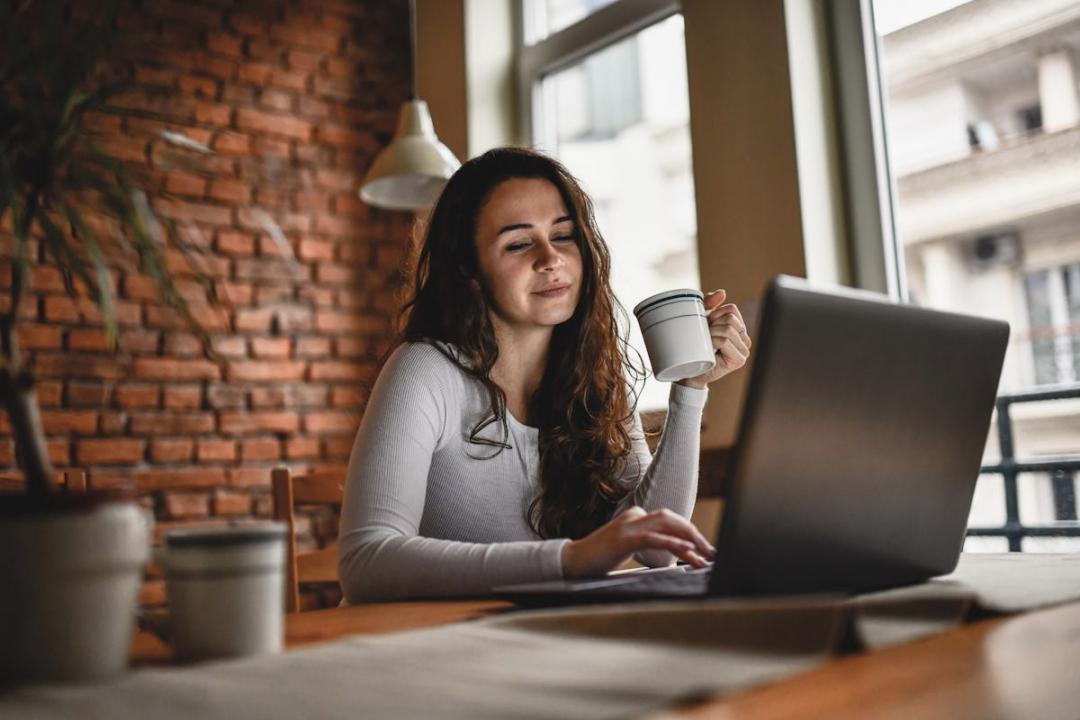 Kontakt mit Firoxkairylo aufnehmen